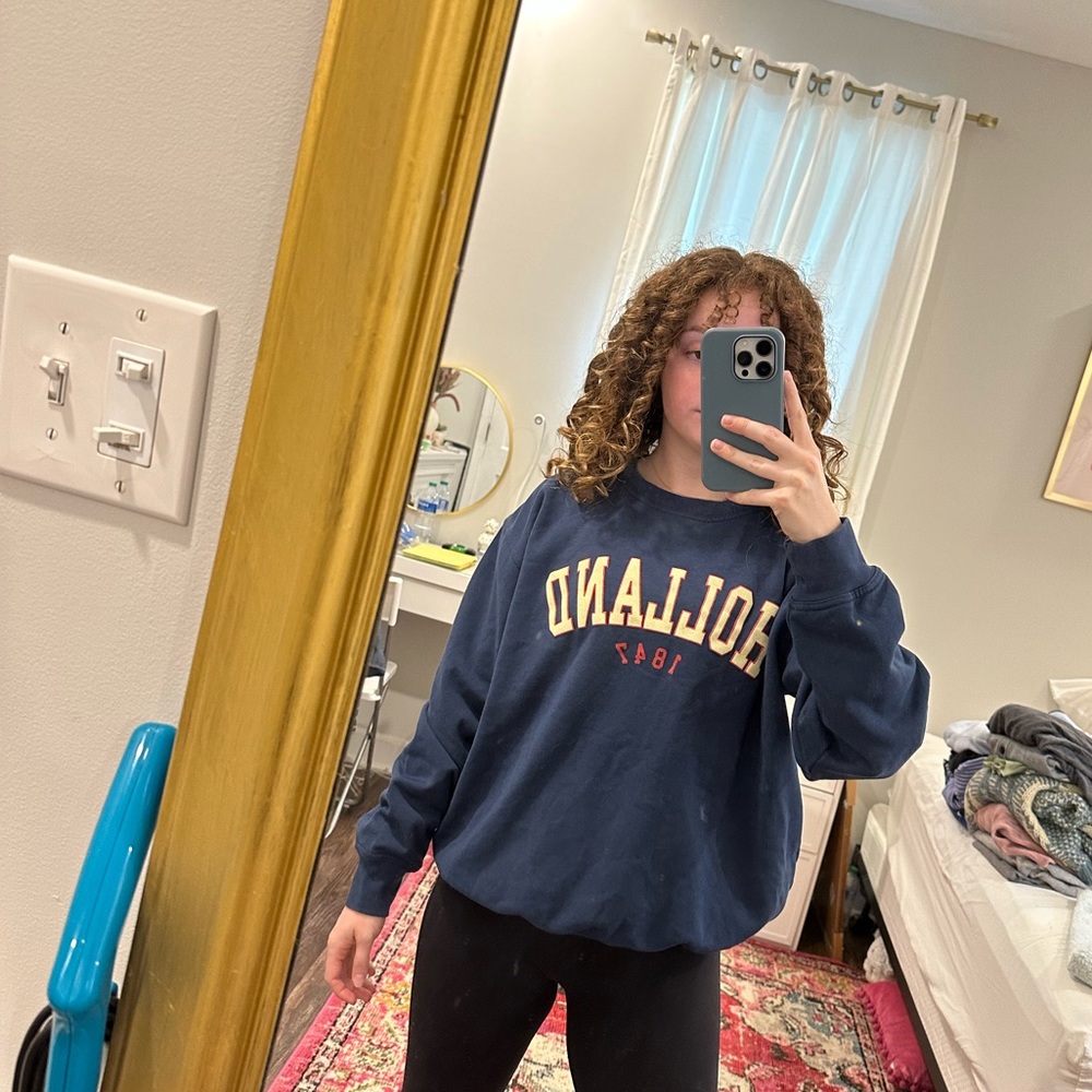 Holland crew neck!